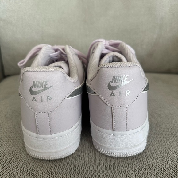 Nike Air Force 1 Low Light Lilac Silver - Picture 3 of 4